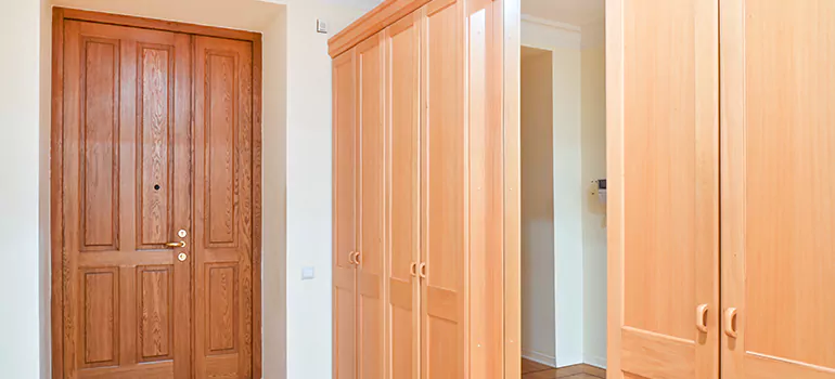 Glass Closet Door Repair in Tallahassee, FL